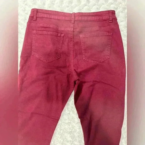 Vanilla Star Juniors Mid Rise Skinny Burgundy Jeans - Picture 3 of 11